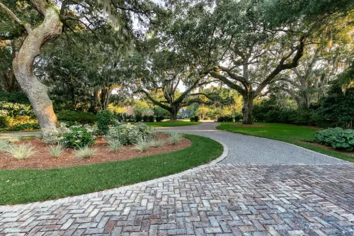 Landscaper-Charleston-SC-7-28-26-02