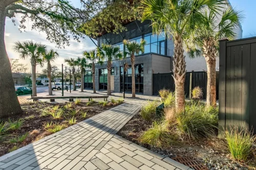 Landscaper-Charleston-SC-9-9-26-15