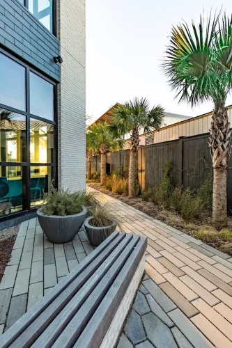 Landscaper-Charleston-SC-9-9-26-20